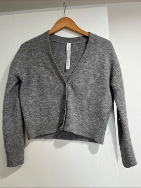 Lululemon wool Women's Grey V-Neck Button Cardigan Sweater